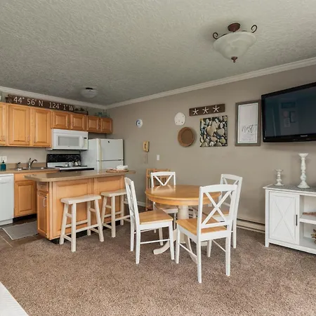 Ocean Terrace Condominiums Lincoln City Exterior photo
