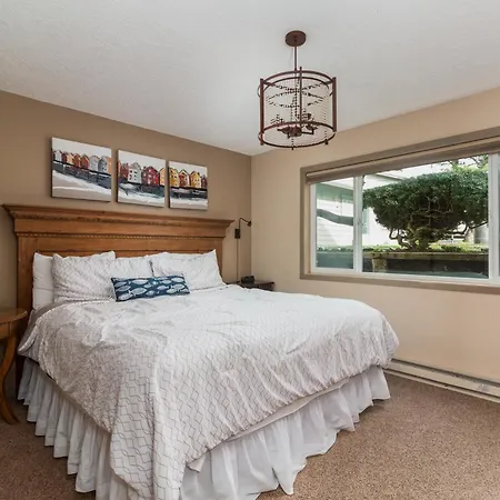Ocean Terrace Condominiums Lincoln City Exterior photo