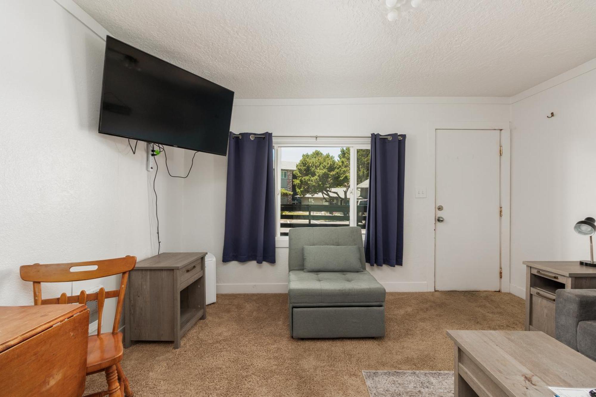 Ocean Terrace 3*